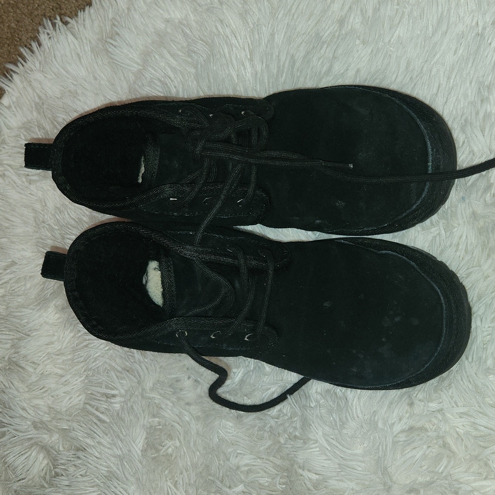 Ugg ankle boots, black, size 6